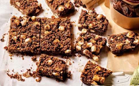 S’mores Granola Bars (Vegan Option)